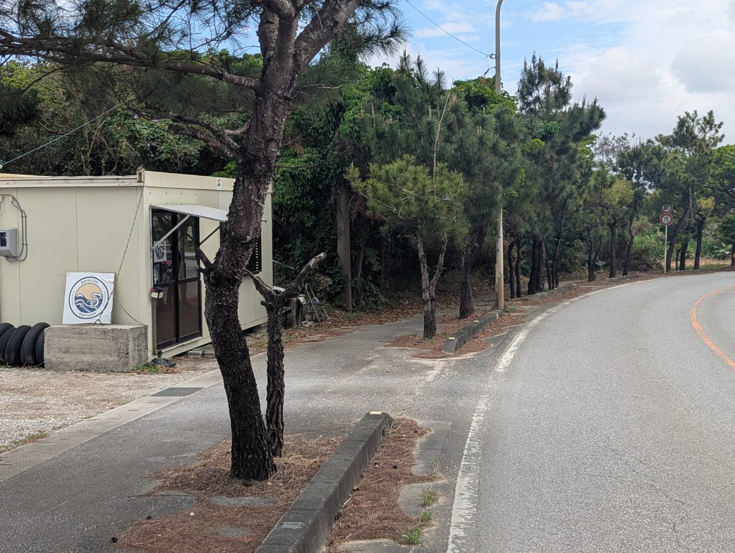 大吉レンタカー 宮古島店 写真1